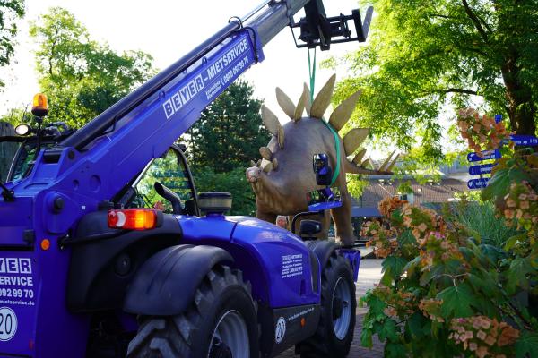 Dino-Alarm: Gigantischer Zuwachs im Tierpark Bochum